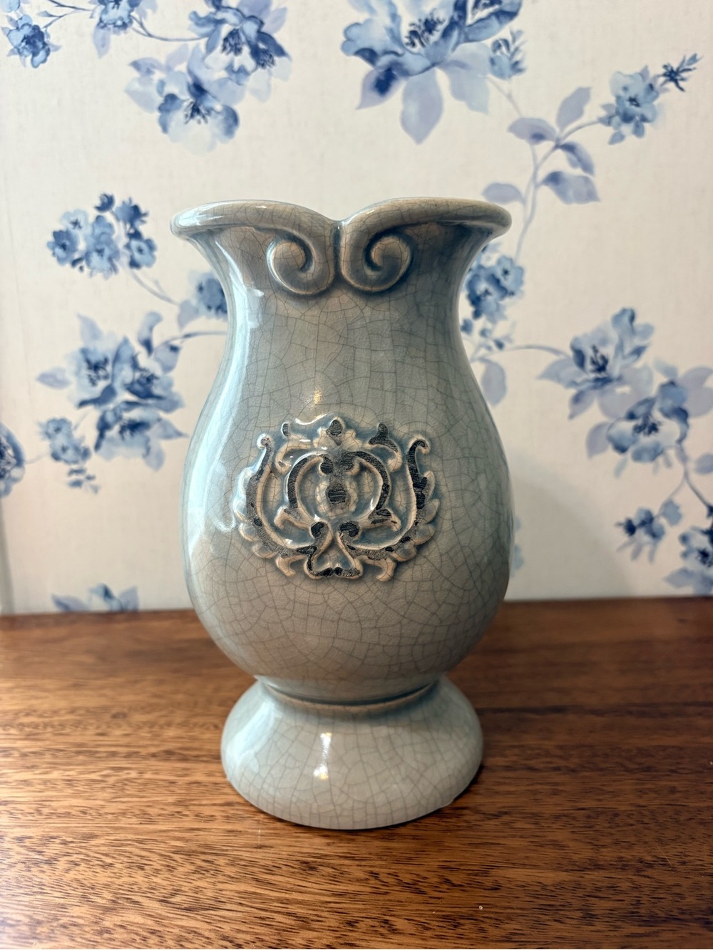 Elegant Pale Blue Ceramic Accent Vase with Ornate Medallion